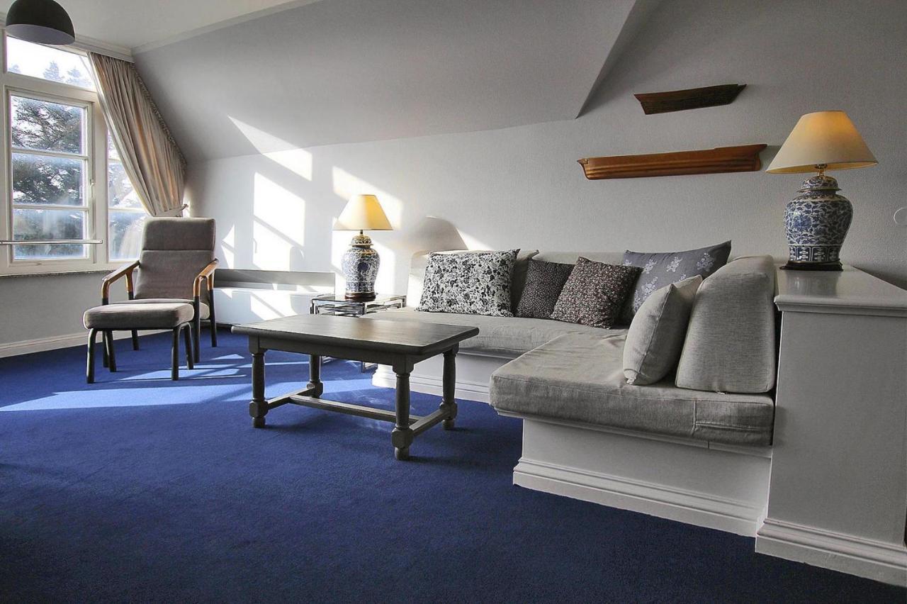 House Uthland * Westerland