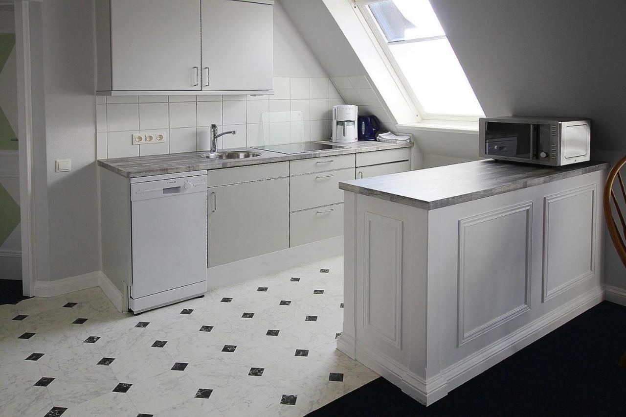 House Uthland * Westerland